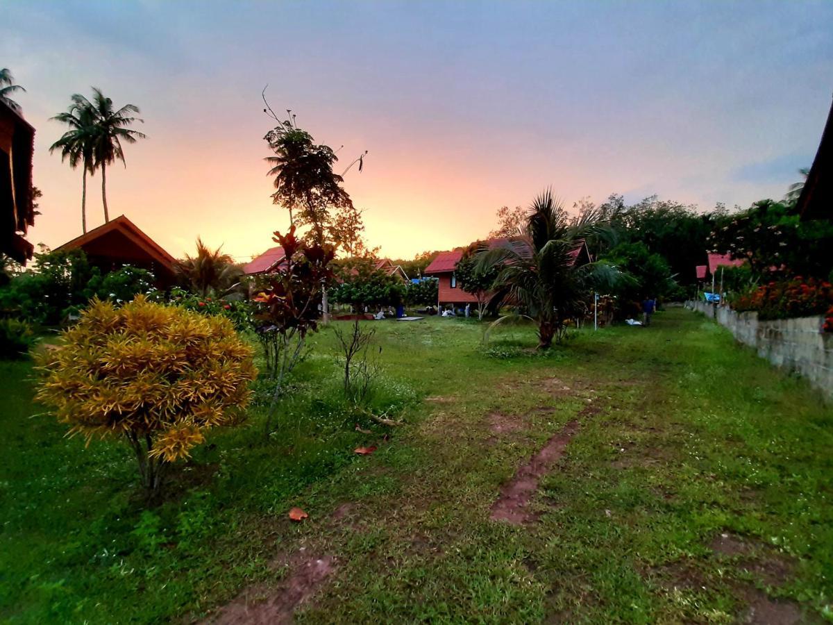 Gardenhomeresortkohjum Koh Jum Luaran gambar